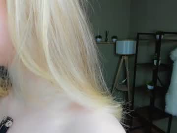 _honeypeachy_