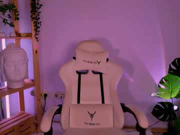 ameliarosaline