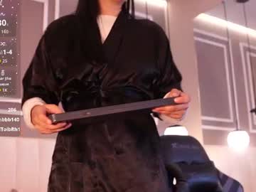 mekari_doll