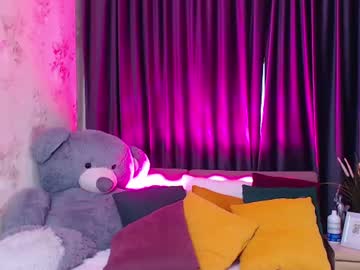 nina_b1um