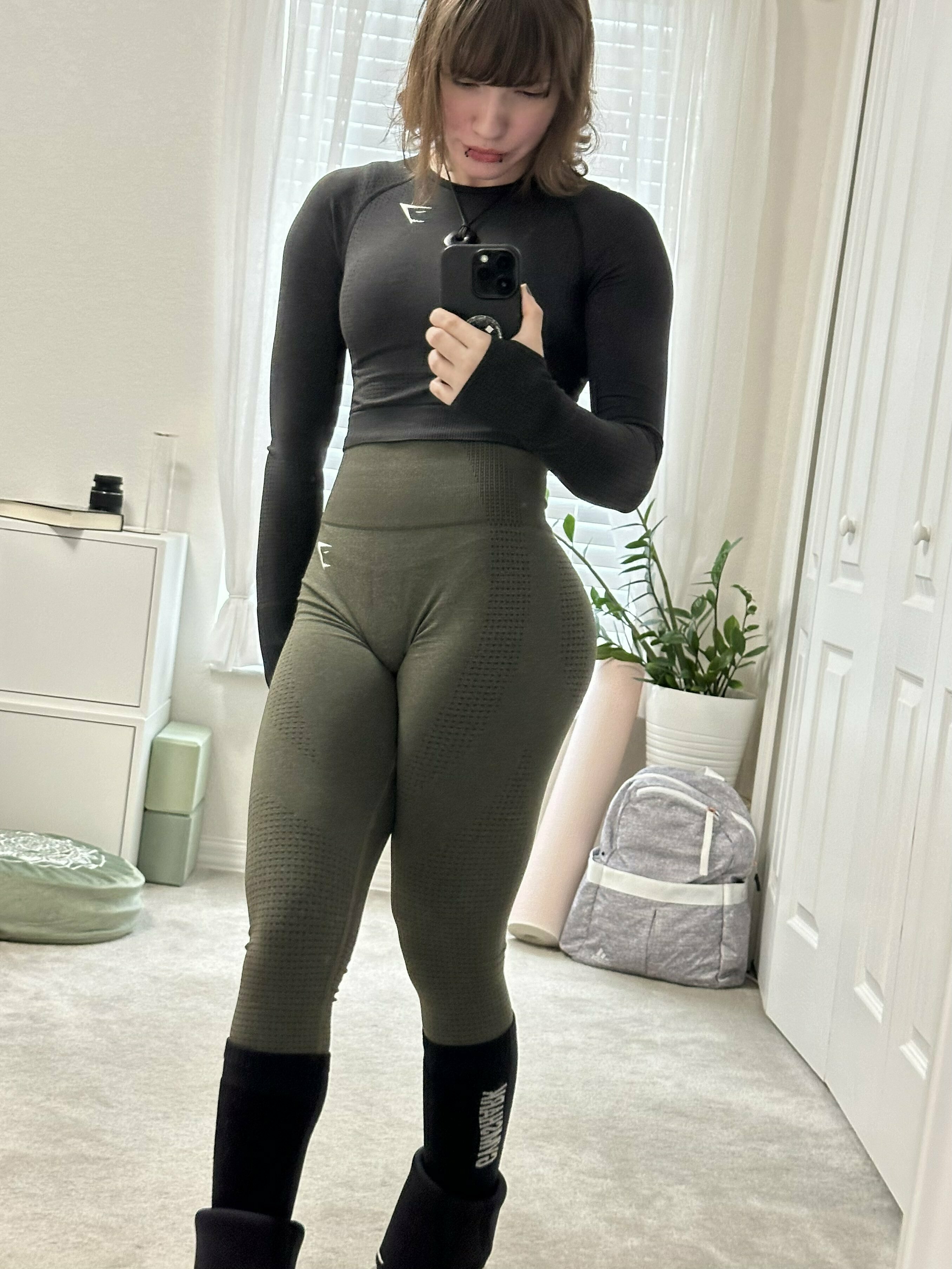 Muscle Mommy / FBB to Worship — 58