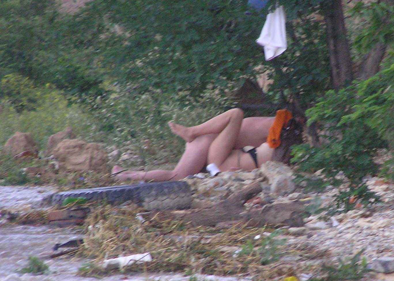 Public Outdoor Sex — 32