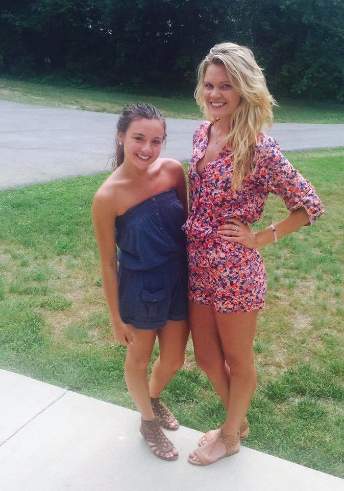 Girls with big and small tits, you pick! — 17
