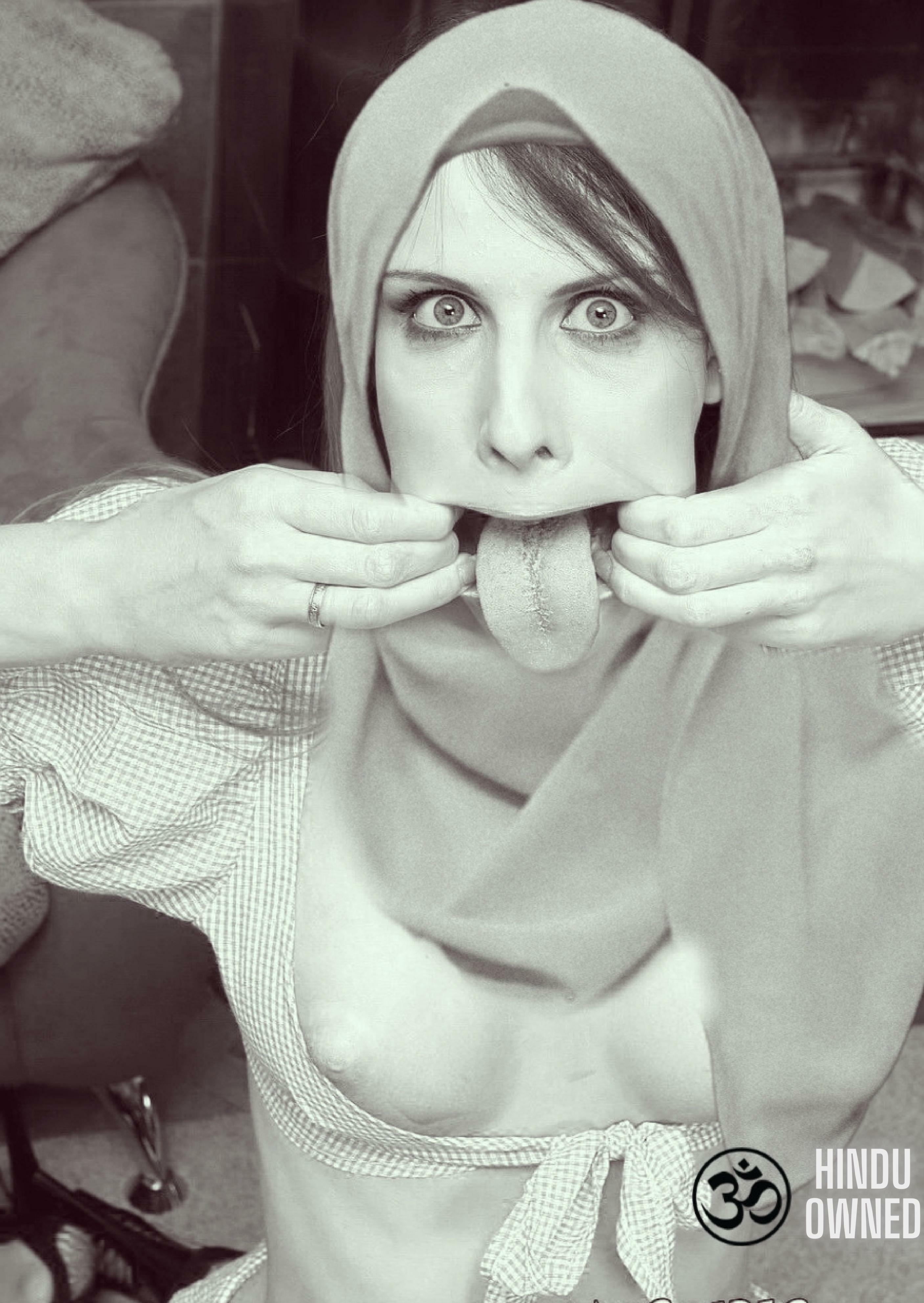 Hijabi Slave BDSM interfaith — 37